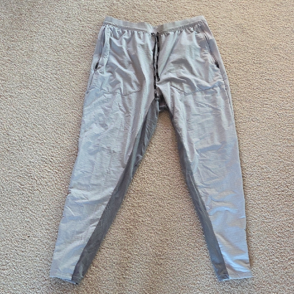 Nike Running Men's Light Gray Nylon Joggers